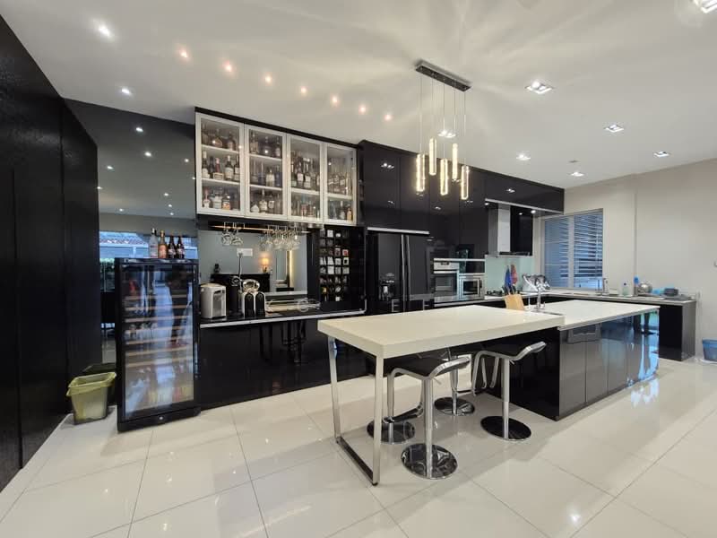 Semi-Detached House for Sale in Kuching (Sarawak) - KC Jee - PropertyGuru.com.my