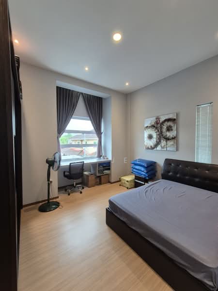 Semi-Detached House for Sale in Kuching (Sarawak) - KC Jee - PropertyGuru.com.my