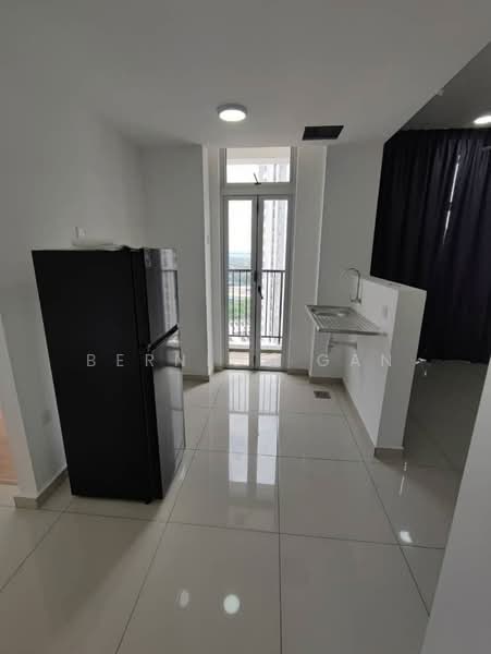 Service Residence for Sale at Midas @ Seri Alam - Bernice Gan - Kitchen - PropertyGuru.com.my