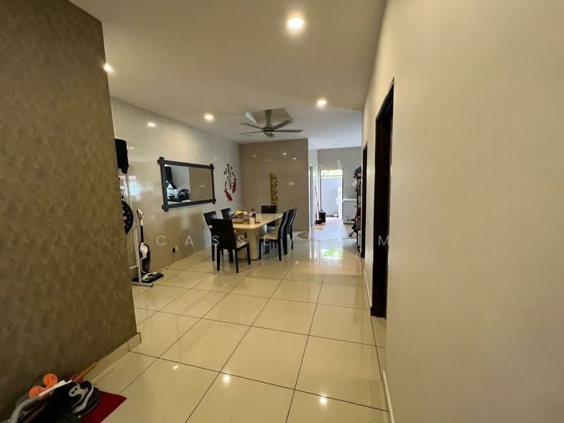 Semi-Detached House for Sale in Kampung Rantau Panjang (Kapar) - Cassey Lim - Dining Room - PropertyGuru.com.my