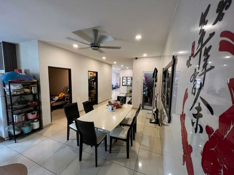 Semi-Detached House for Sale in Kampung Rantau Panjang (Kapar) - Cassey Lim - Dining Room - PropertyGuru.com.my