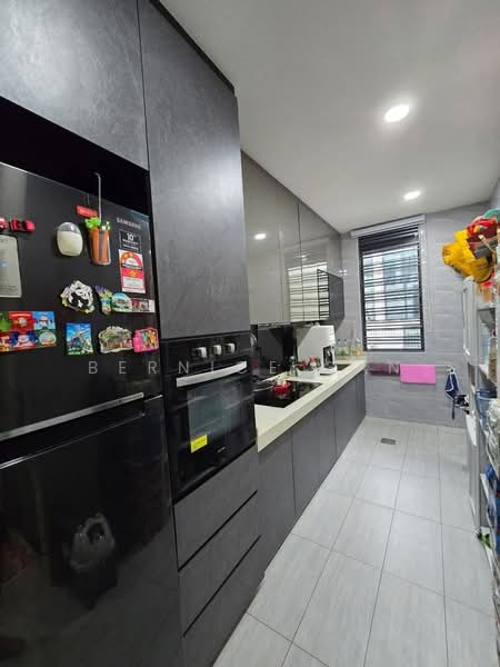 Rumah Teres 2 Tingkat untuk Dijual di Bandar Seri Alam (Masai) - Bernice Gan - Kitchen - PropertyGuru.com.my