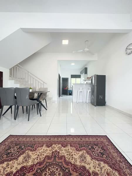 2-storey Terraced House for Sale in Puncak Alam (Selangor) - Amni Manan - Living Room - PropertyGuru.com.my