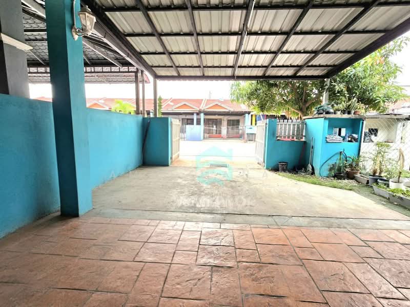 2-storey Terraced House for Sale in Puncak Alam (Selangor) - Amni Manan - Exterior - PropertyGuru.com.my