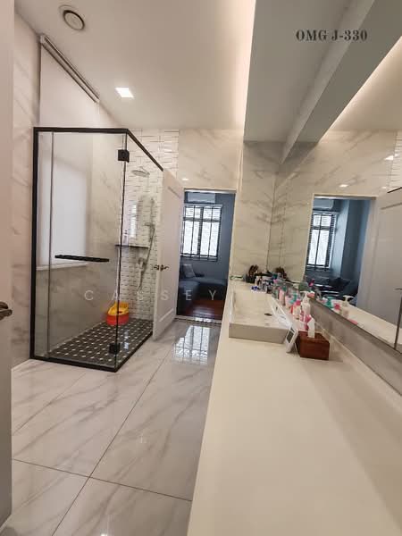 3-storey Terraced House for Sale in Setia Utama (Setia Alam) - Cassey Lim - Bathroom - PropertyGuru.com.my