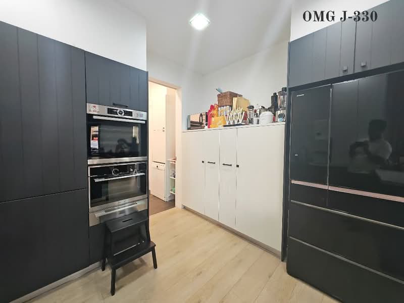 3-storey Terraced House for Sale in Setia Utama (Setia Alam) - Cassey Lim - Kitchen - PropertyGuru.com.my