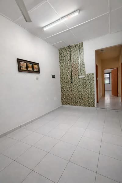 Rumah Teres 1 Tingkat untuk Dijual di Taman Kota Masai (Pasir Gudang) - Zira . - Interior - PropertyGuru.com.my