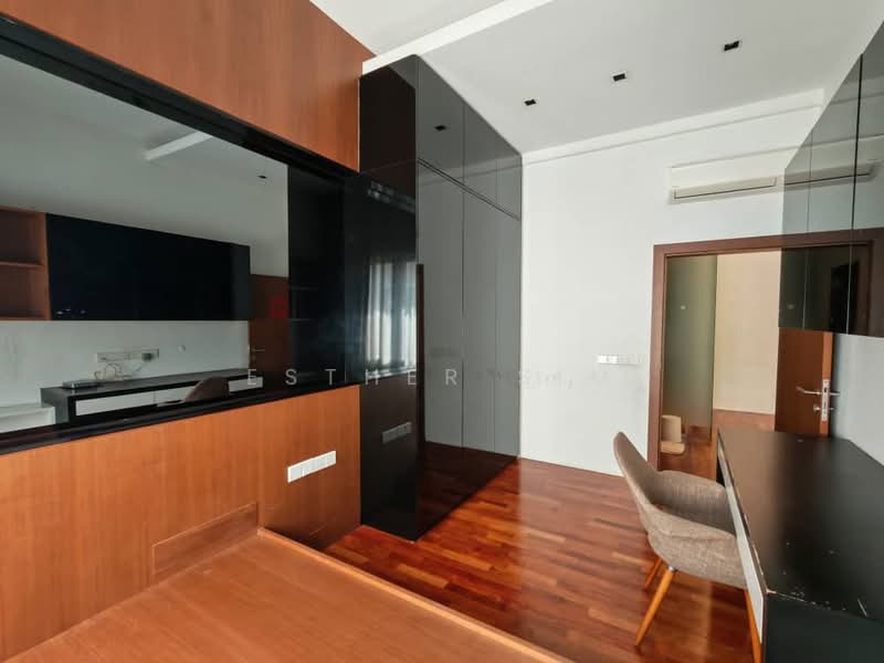 Rumah Teres 2 Tingkat untuk Dijual di Taman Naluri Indah (Seberang Jaya) - Esther Sim - Study - PropertyGuru.com.my