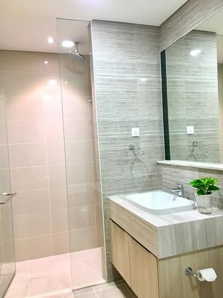 Service Residence for Sale at Southern Marina Residences - Ke Xin Chan - Bathroom - PropertyGuru.com.my