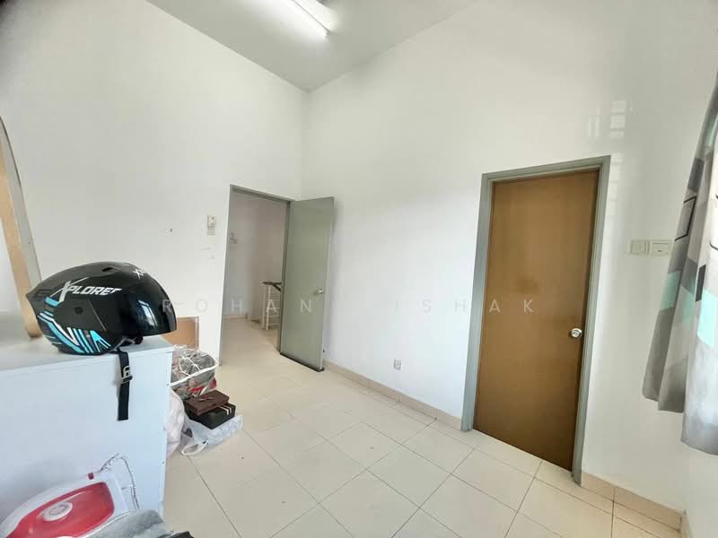 2-storey Terraced House for Rent in Shah Alam (Selangor) - Rohana Ishak - Interior - PropertyGuru.com.my