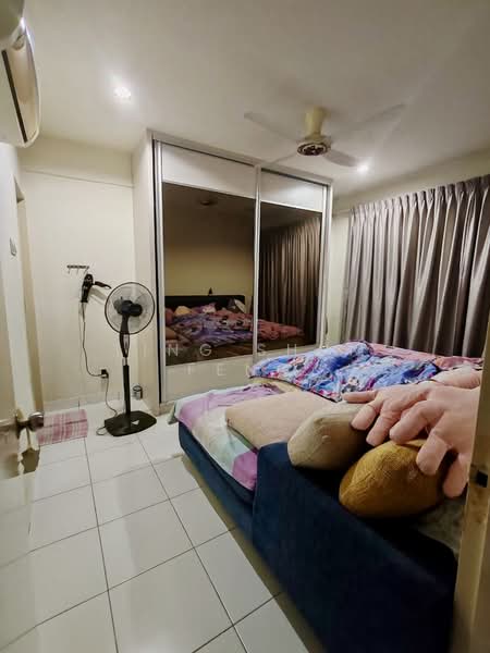 Kondominium untuk Dijual di First Residence (Residensi Unggul) - Ling Shun Feng - Bedroom - PropertyGuru.com.my
