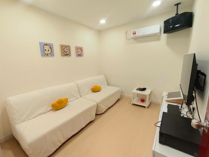 2-storey Terraced House for Sale in Johor Bahru (Johor) - Guang Jun Loh - Living Room - PropertyGuru.com.my