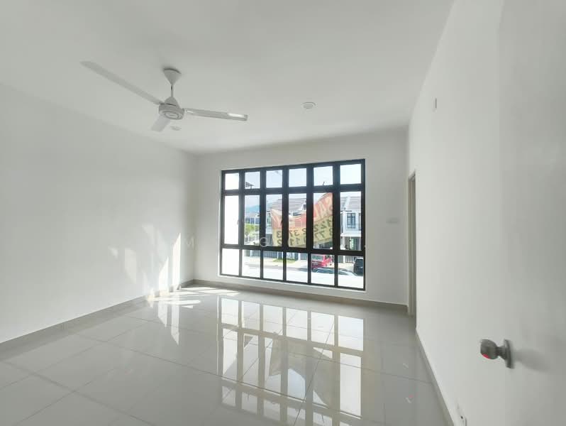 2-storey Terraced House for Sale in Semenyih (Selangor) - Ms Goh . - Living Room - PropertyGuru.com.my