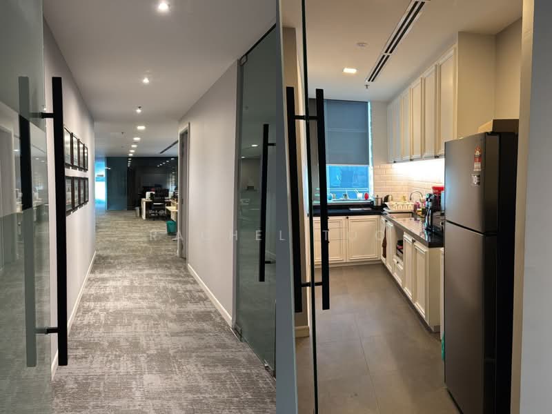 Office for Rent in KL Eco City (Kuala Lumpur) - Rachel Too - Corridor - PropertyGuru.com.my