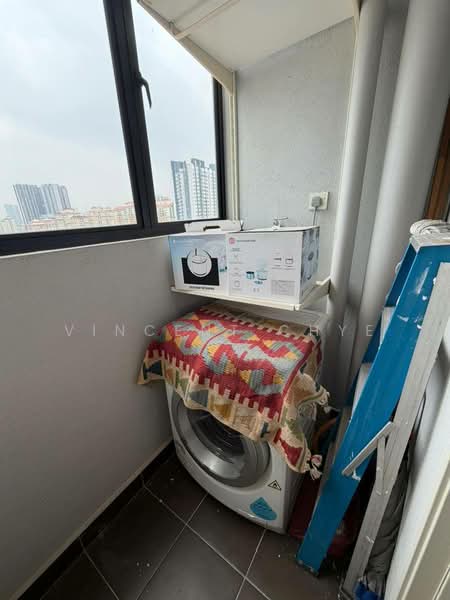 Servis Apartment untuk Disewa di The Nest @ Jln Klang Lama - Vincent Chye - Balcony - PropertyGuru.com.my