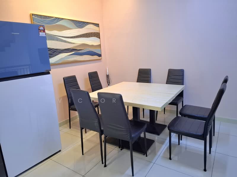 Townhouse for Rent in 16 Sierra (Puchong) - Victor Choo - Dining Room - PropertyGuru.com.my