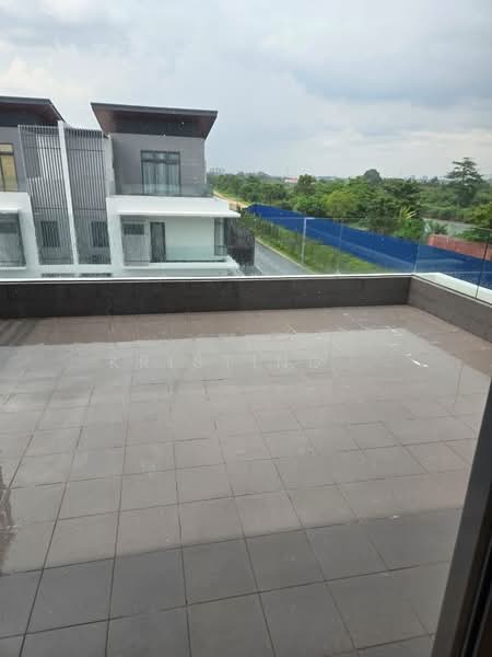 Semi-Detached House for Sale in Shah Alam (Selangor) - Kristing . - Exterior - PropertyGuru.com.my