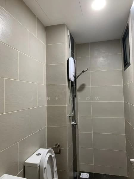 Servis Apartment untuk Disewa di Tuan Residency - Jane Yeow - Bathroom - PropertyGuru.com.my