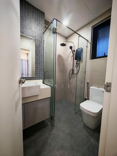 Kondominium untuk Disewa di Bangsar Hill Park - Stefanie Yii - Bathroom - PropertyGuru.com.my