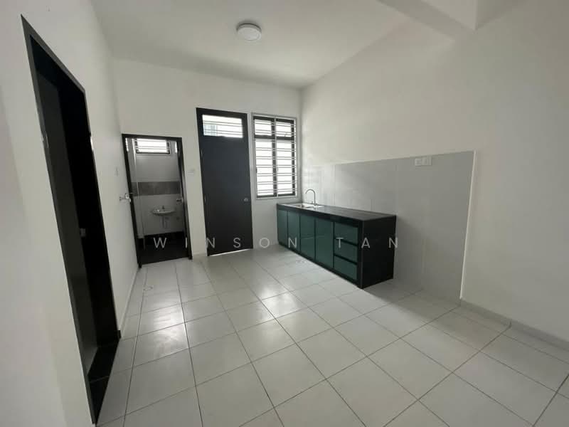 2-storey Terraced House for Sale in Bukit Indah (Iskandar Puteri (Nusajaya)) - Winson Tan - Kitchen - PropertyGuru.com.my