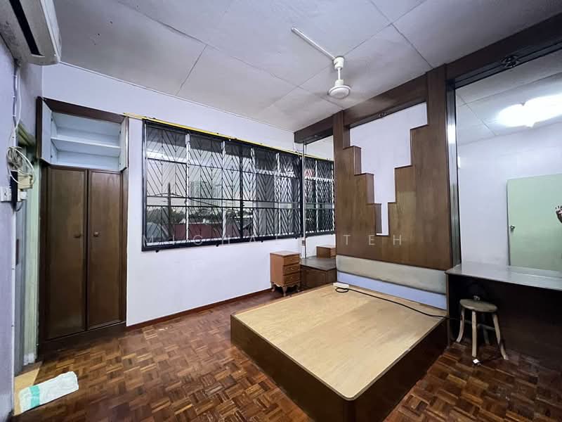 2-storey Terraced House for Sale in Johor Bahru (Johor) - Michael Teh - Bedroom - PropertyGuru.com.my