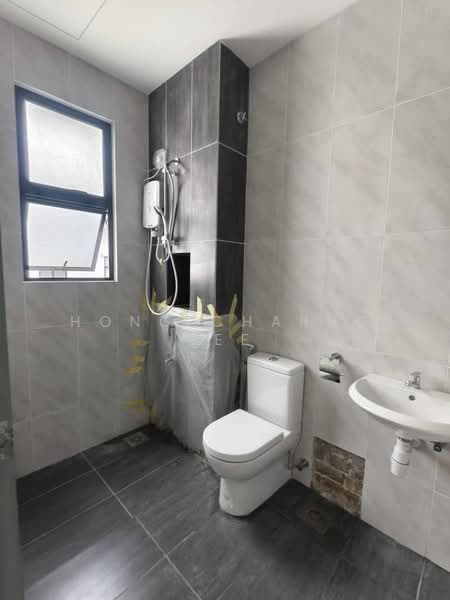 2-storey Terraced House for Rent in Johor Bahru (Johor) - Hong Charng Lee - Bathroom - PropertyGuru.com.my