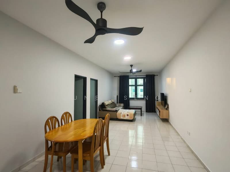 Apartment for Rent at Molek Ria - June Tseng - Living Room - PropertyGuru.com.my
