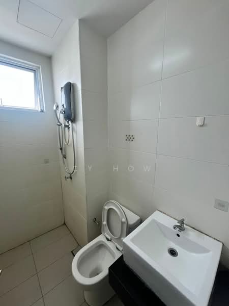 Kondominium untuk Disewa di EXO Residences - CY How - Bathroom - PropertyGuru.com.my