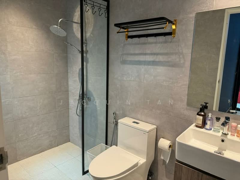 Servis Apartment untuk Disewa di Cubic Botanical - Jacquin Tan - Bathroom - PropertyGuru.com.my