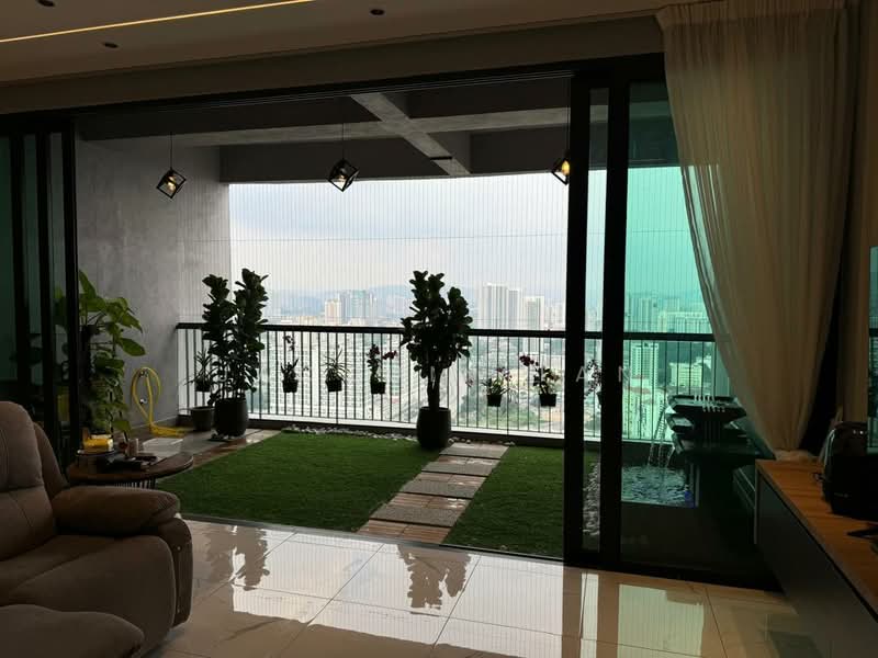 Servis Apartment untuk Disewa di Cubic Botanical - Jacquin Tan - Balcony - PropertyGuru.com.my