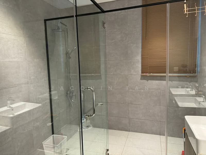 Servis Apartment untuk Disewa di Cubic Botanical - Jacquin Tan - Bathroom - PropertyGuru.com.my