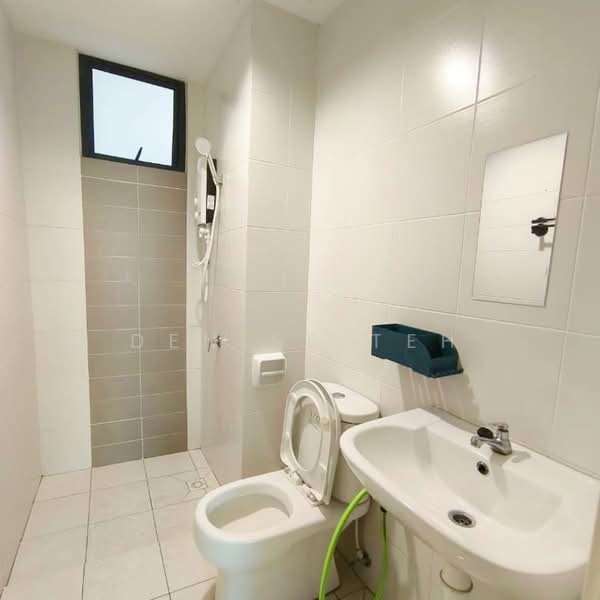 Kondominium untuk Disewa di ForestVille - Denise Teh - Bathroom - PropertyGuru.com.my