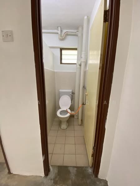 Pangsapuri untuk Dijual di Desa Indah Block 33 - Yeap Yu Quan - PropertyGuru.com.my