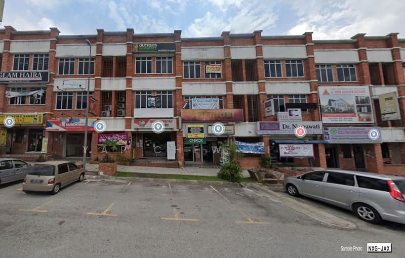Shop for Rent in Alam Budiman (Shah Alam) - Yap Chew Ying - Exterior - PropertyGuru.com.my