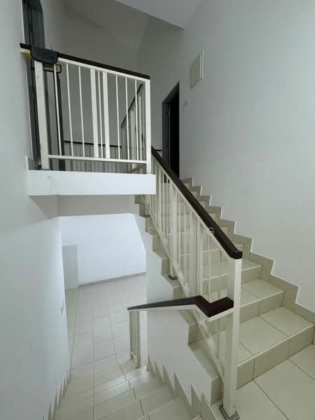 2-storey Terraced House for Rent in Johor Bahru (Johor) - YC Fung - Corridor - PropertyGuru.com.my