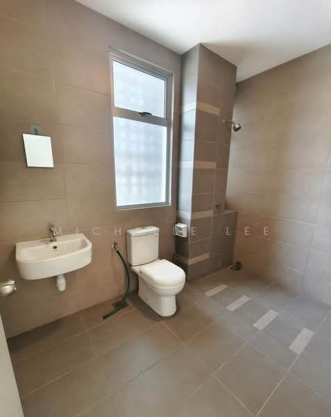 Rumah Teres 2 Tingkat untuk Disewa di Kota Kemuning (Shah Alam) - Michelle Lee - Bathroom - PropertyGuru.com.my