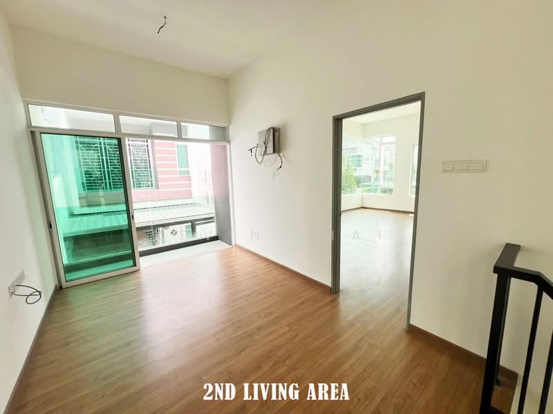 Cluster House for Sale in Ipoh (Perak) - Kevin Chai - Living Room - PropertyGuru.com.my