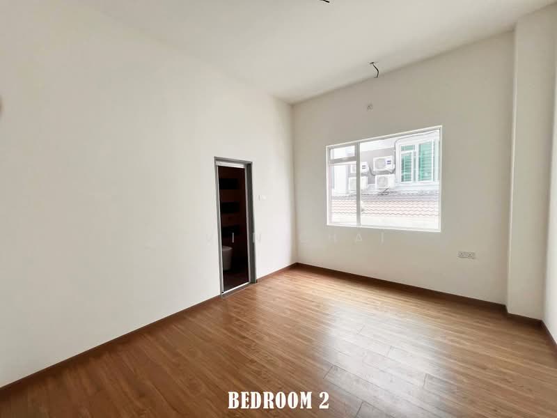 Cluster House for Sale in Ipoh (Perak) - Kevin Chai - Bedroom - PropertyGuru.com.my