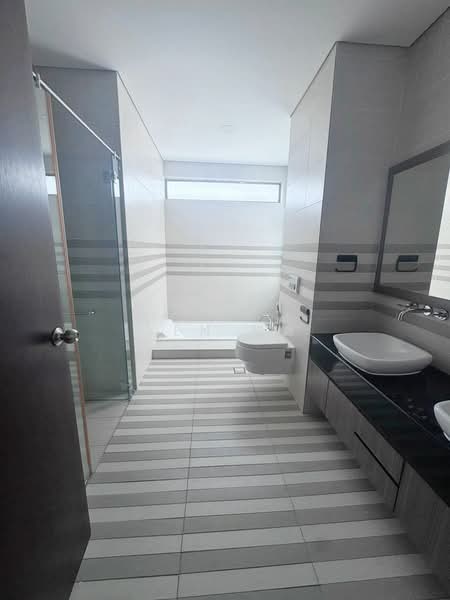 Rumah Berkembar untuk Disewa di East Ledang (Iskandar Puteri (Nusajaya)) - Yen Ma - Bathroom - PropertyGuru.com.my
