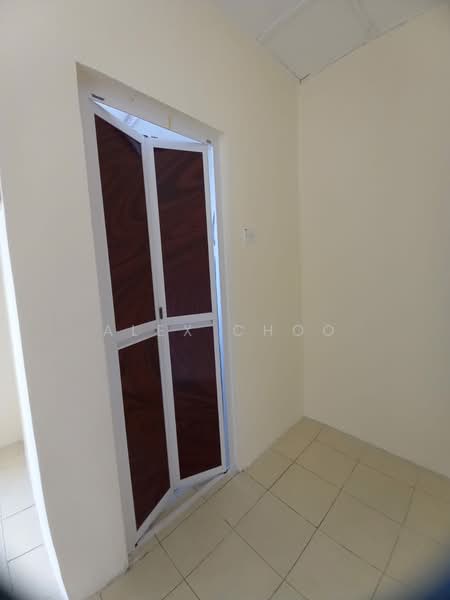 2-storey Terraced House for Sale in Taman Lestari Putra (Seri Kembangan) - Alex Choo - Interior - PropertyGuru.com.my