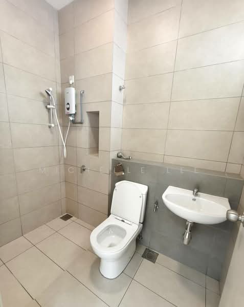2-storey Terraced House for Rent in Telok Panglima Garang (Selangor) - Michelle Lee - Bathroom - PropertyGuru.com.my