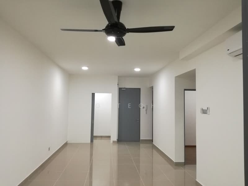 Service Residence for Sale at Amerin Residence - LG Teoh - Living Hall - PropertyGuru.com.my