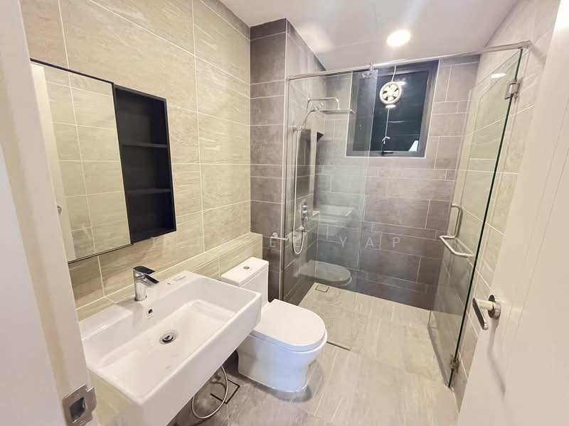 Kondominium untuk Disewa di Panorama Residences - Tien Ee Yap - Bathroom - PropertyGuru.com.my