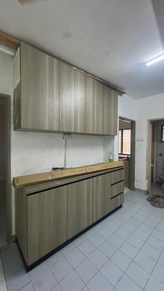 Townhouse for Sale in Taman Impian Indah (Balakong) - Bryan Yeoh - Kitchen - PropertyGuru.com.my
