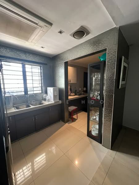 3-storey Terraced House for Sale in Seputeh (Kuala Lumpur) - Camie Hoo - Kitchen - PropertyGuru.com.my