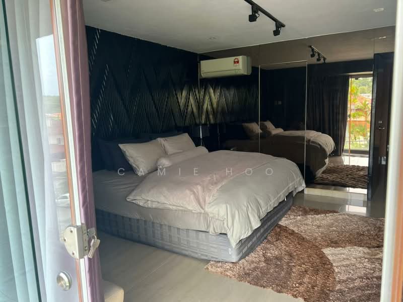 3-storey Terraced House for Sale in Seputeh (Kuala Lumpur) - Camie Hoo - Bedroom - PropertyGuru.com.my