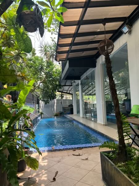 3-storey Terraced House for Sale in Seputeh (Kuala Lumpur) - Camie Hoo - Exterior - PropertyGuru.com.my