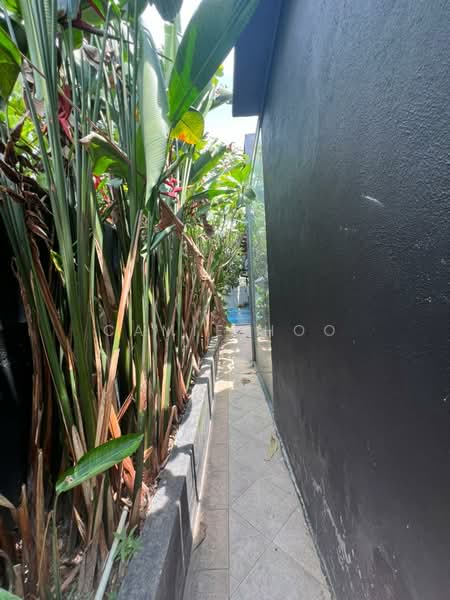 3-storey Terraced House for Sale in Seputeh (Kuala Lumpur) - Camie Hoo - Exterior - PropertyGuru.com.my