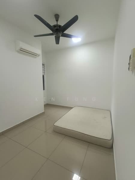 Kondominium untuk Disewa di Sutera Pines - Ken Fung - Bedroom - PropertyGuru.com.my