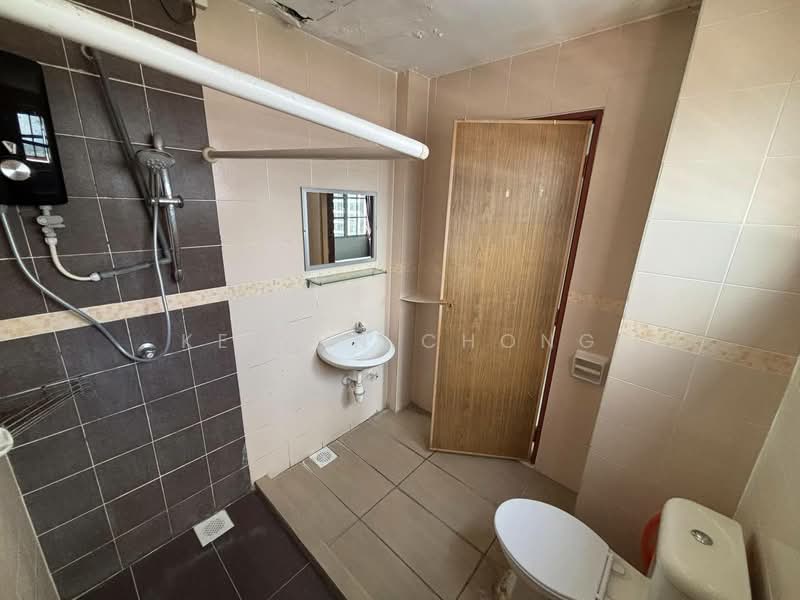 Kondominium untuk Disewa di Bercham Prima (Ipoh Kiara) - Kelvin Chong - Bathroom - PropertyGuru.com.my